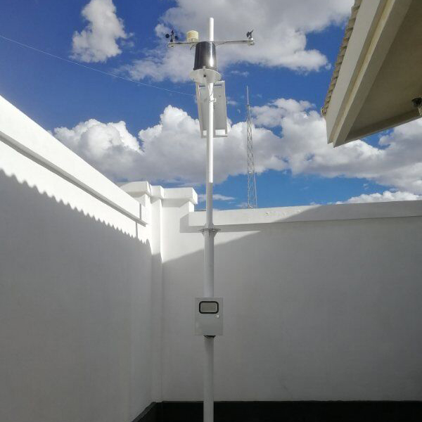 拉薩部隊氣象監測系統安裝